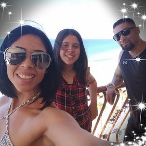 Meet your Posher, Perla